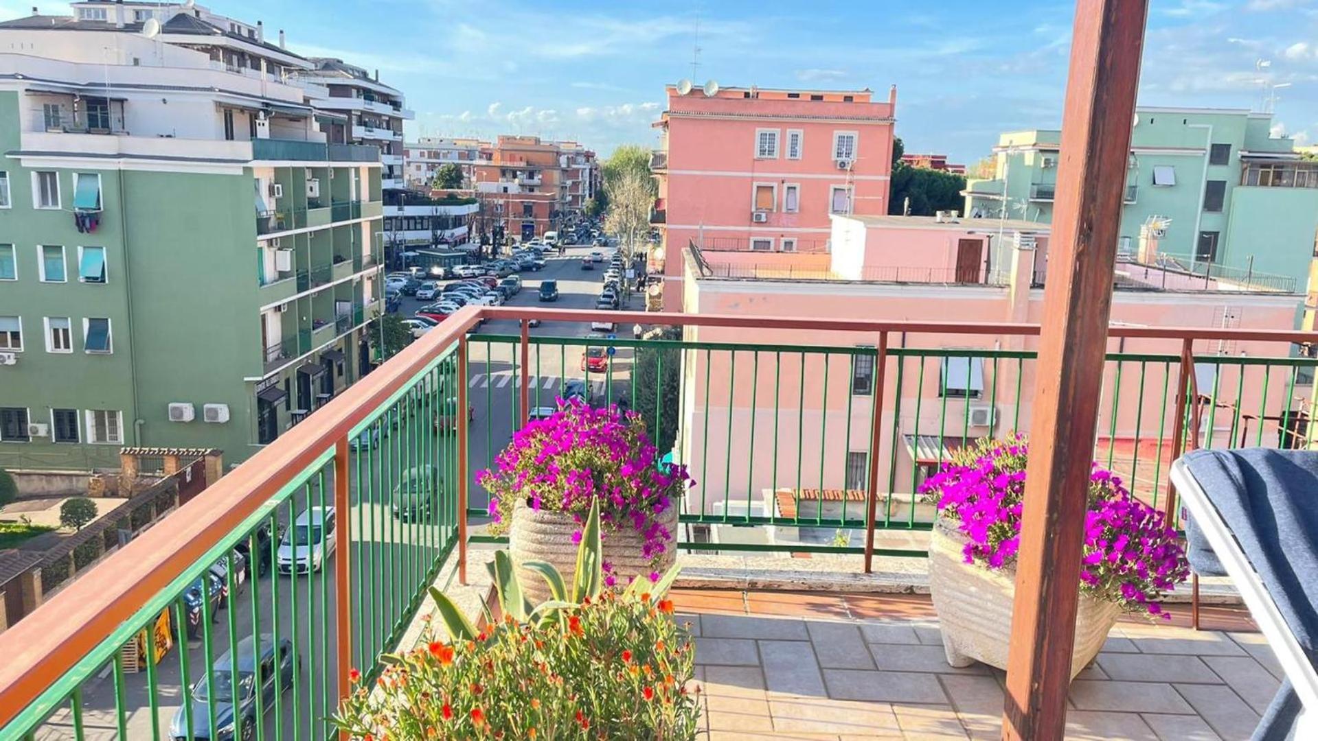 Panoramic And Bright Penthouse Is Waiting For You Apartment Rome Exterior photo